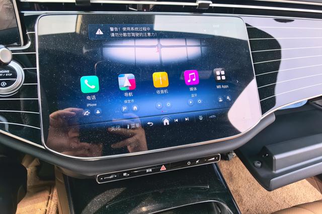 Mercedes-Benz E-Класс 2025 thumb 10