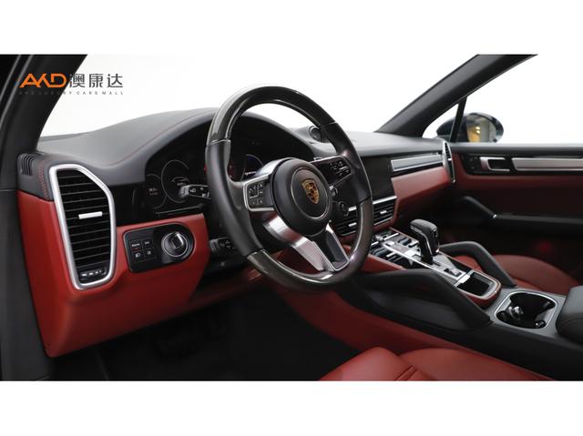 Porsche Cayenne 2023 thumb 5