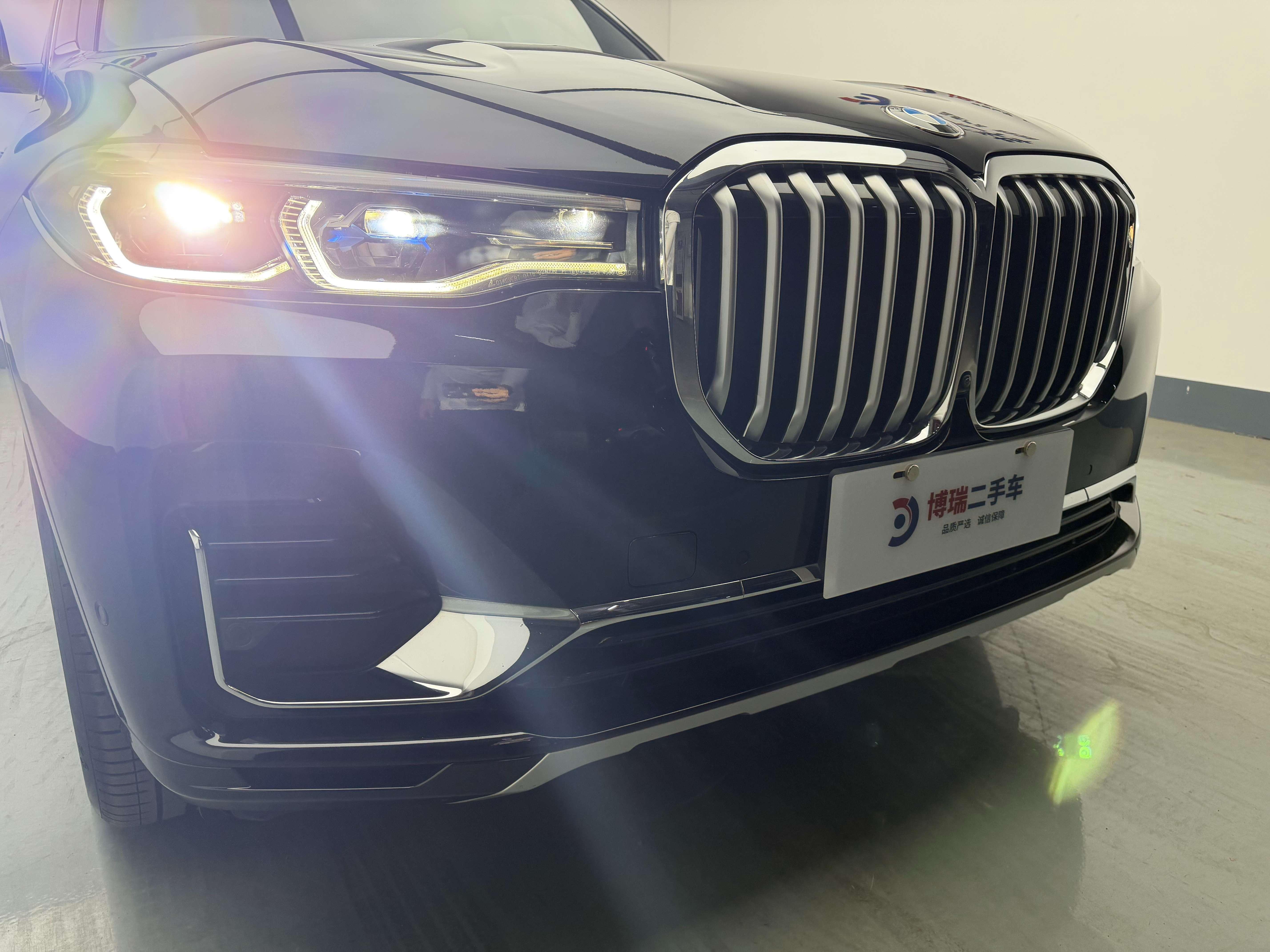 BMW X7 2020 thumb 12