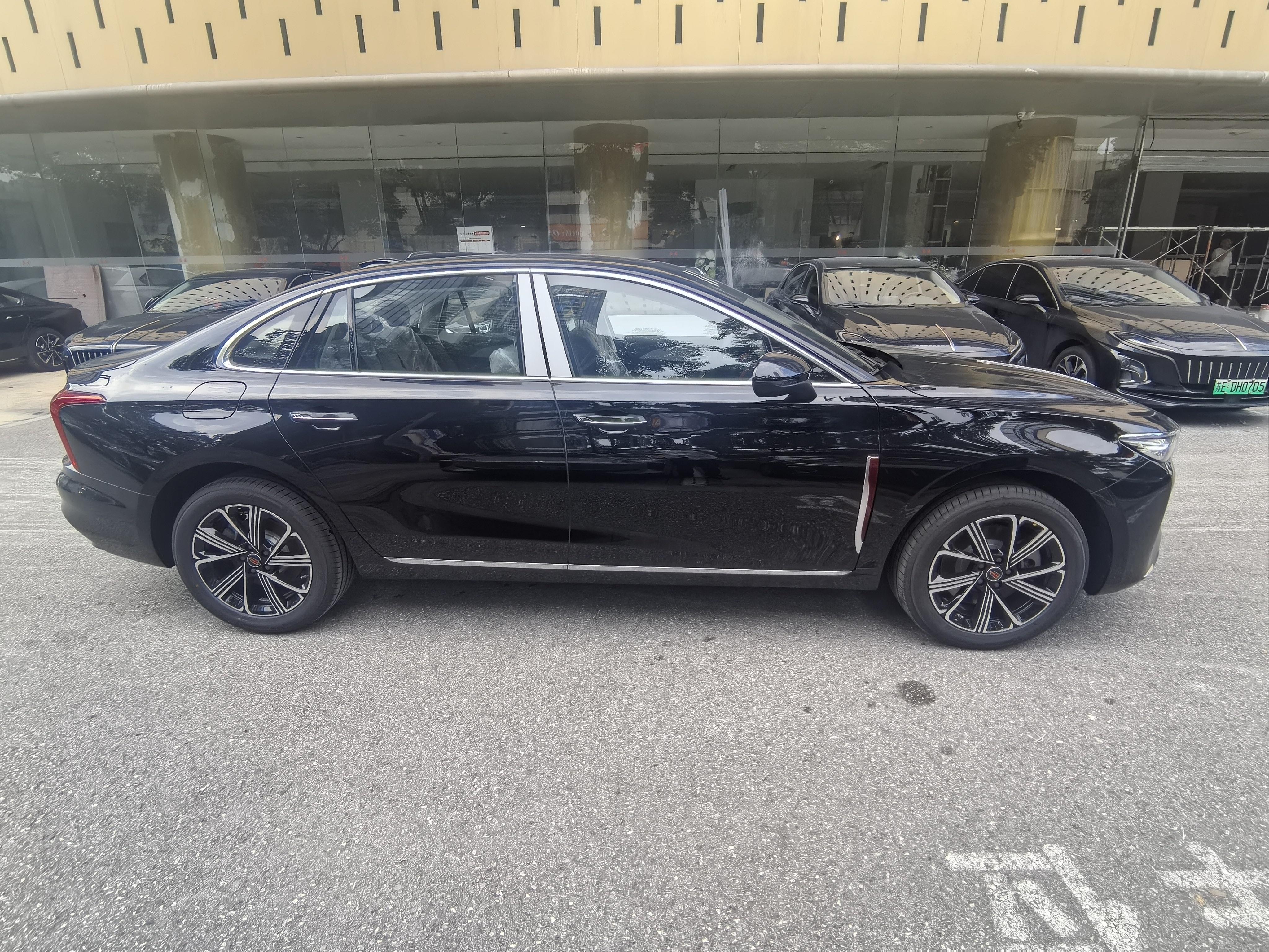 Hongqi H5 2025 thumb 4