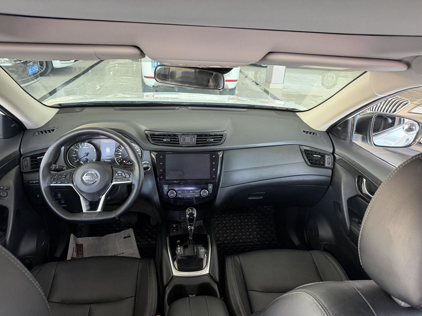 Nissan X-Trail 2020 thumb 5