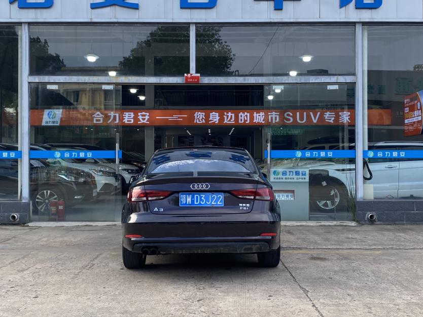 Audi A3 2016 thumb 4