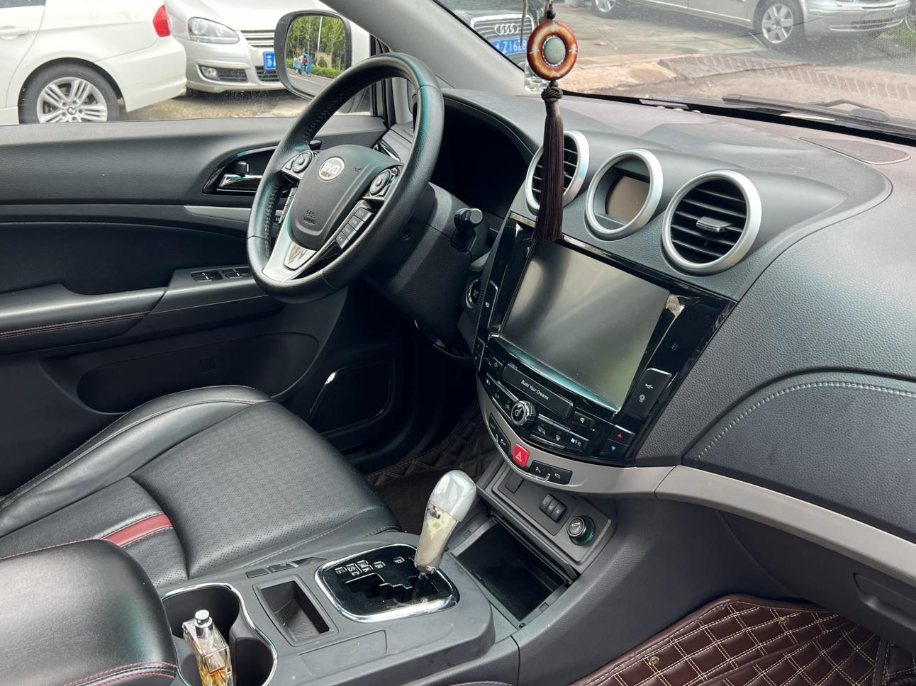 BYD S6 2015 thumb 8