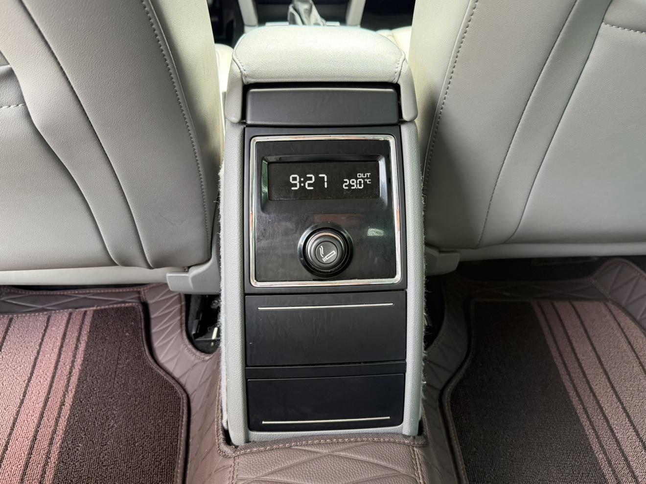 Skoda Su Pai 2013 thumb 6
