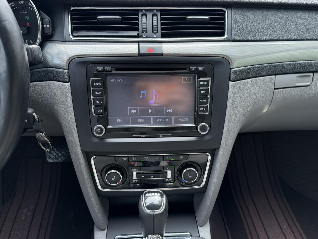Skoda Su Pai 2013 thumb 7