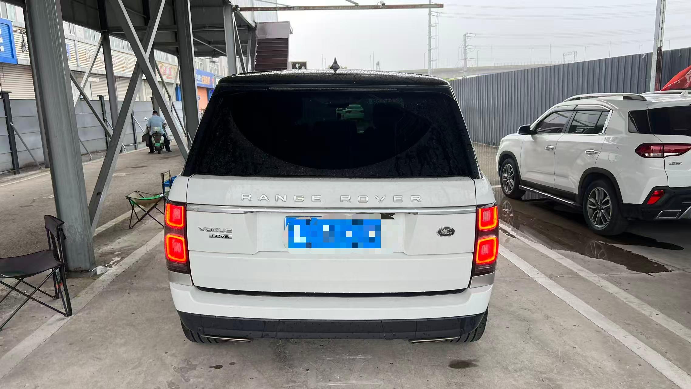 Land Rover Range Rover 2018 thumb 12