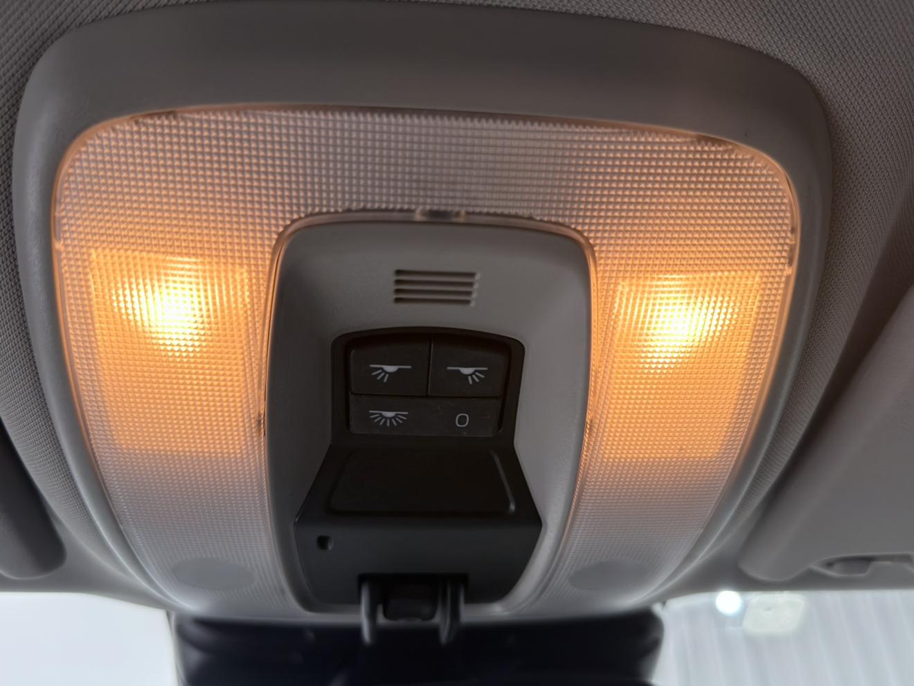 Volvo XC60 2014 thumb 11