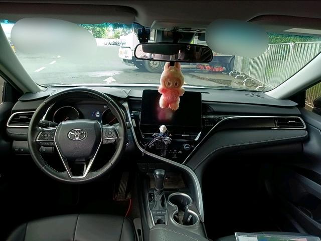 Toyota Camry 2023 thumb 8