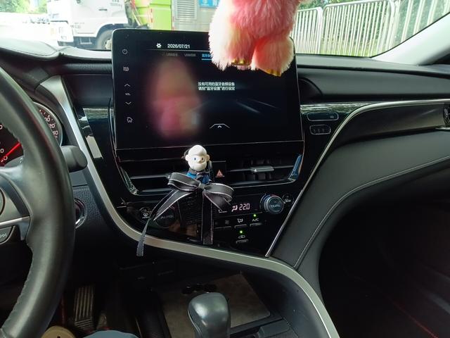 Toyota Camry 2023 thumb 10