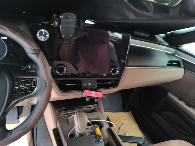 Lexus ES 2025 thumb 6