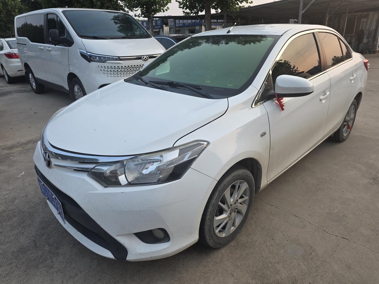 Toyota Vios 2014 thumb 8