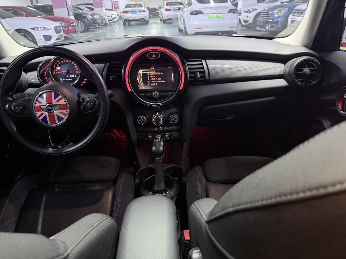 Mini Hatch 2016 thumb 6