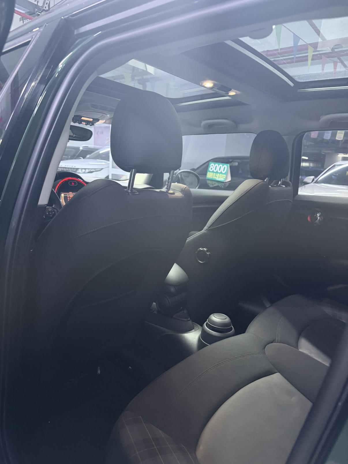 Mini Hatch 2016 thumb 8