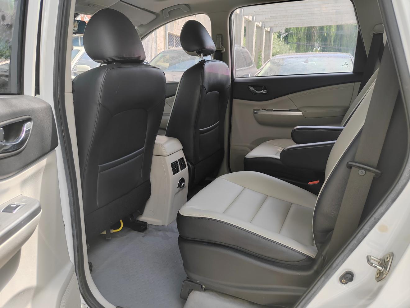 Dongfeng Fengxing S500 2016 thumb 7