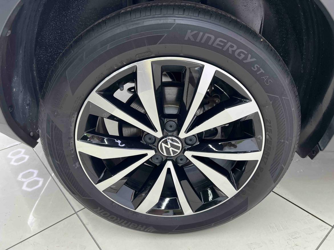 Volkswagen T-Roc 2023 thumb 9