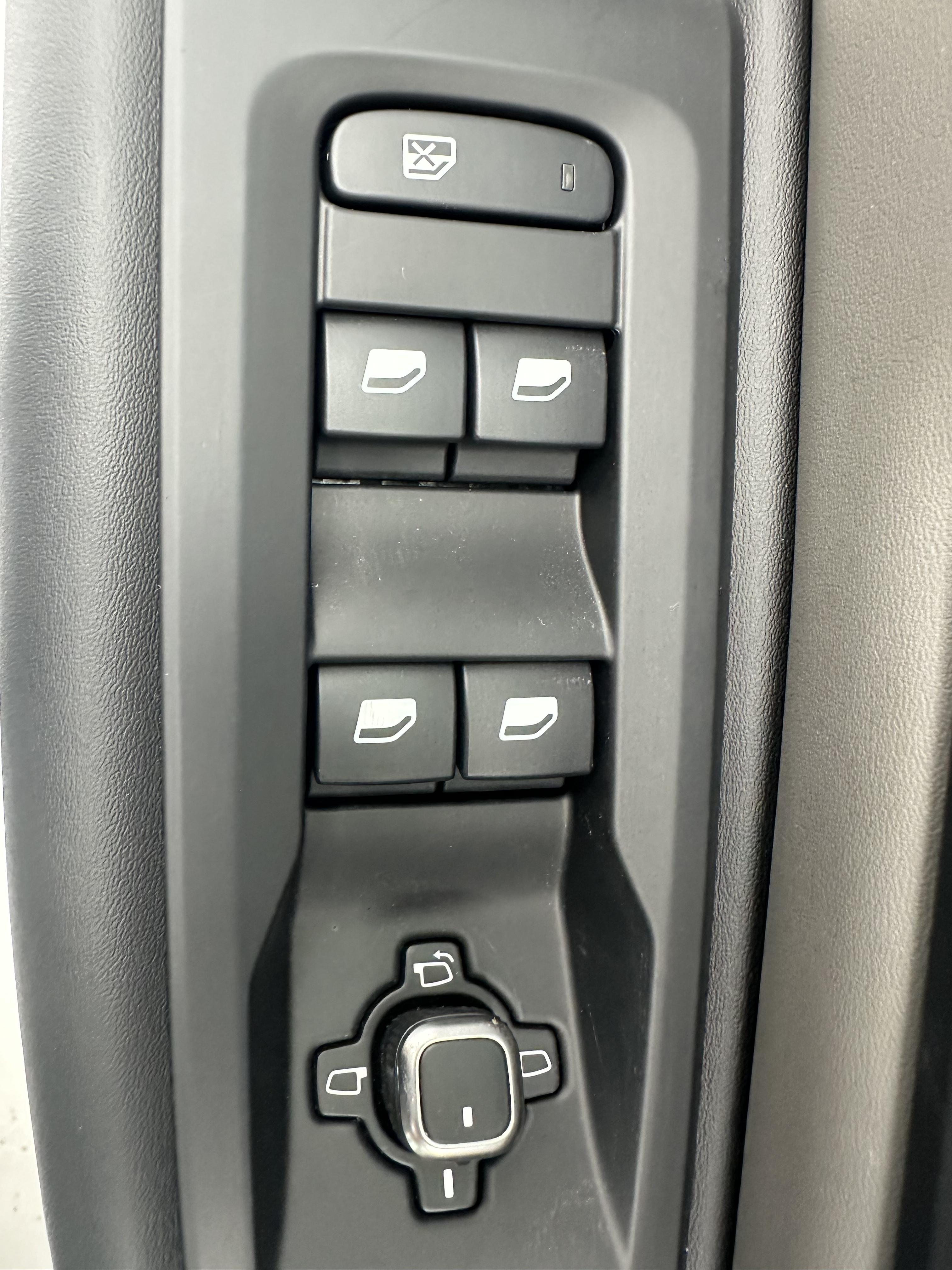 Citroen C5 X 2026 thumb 7