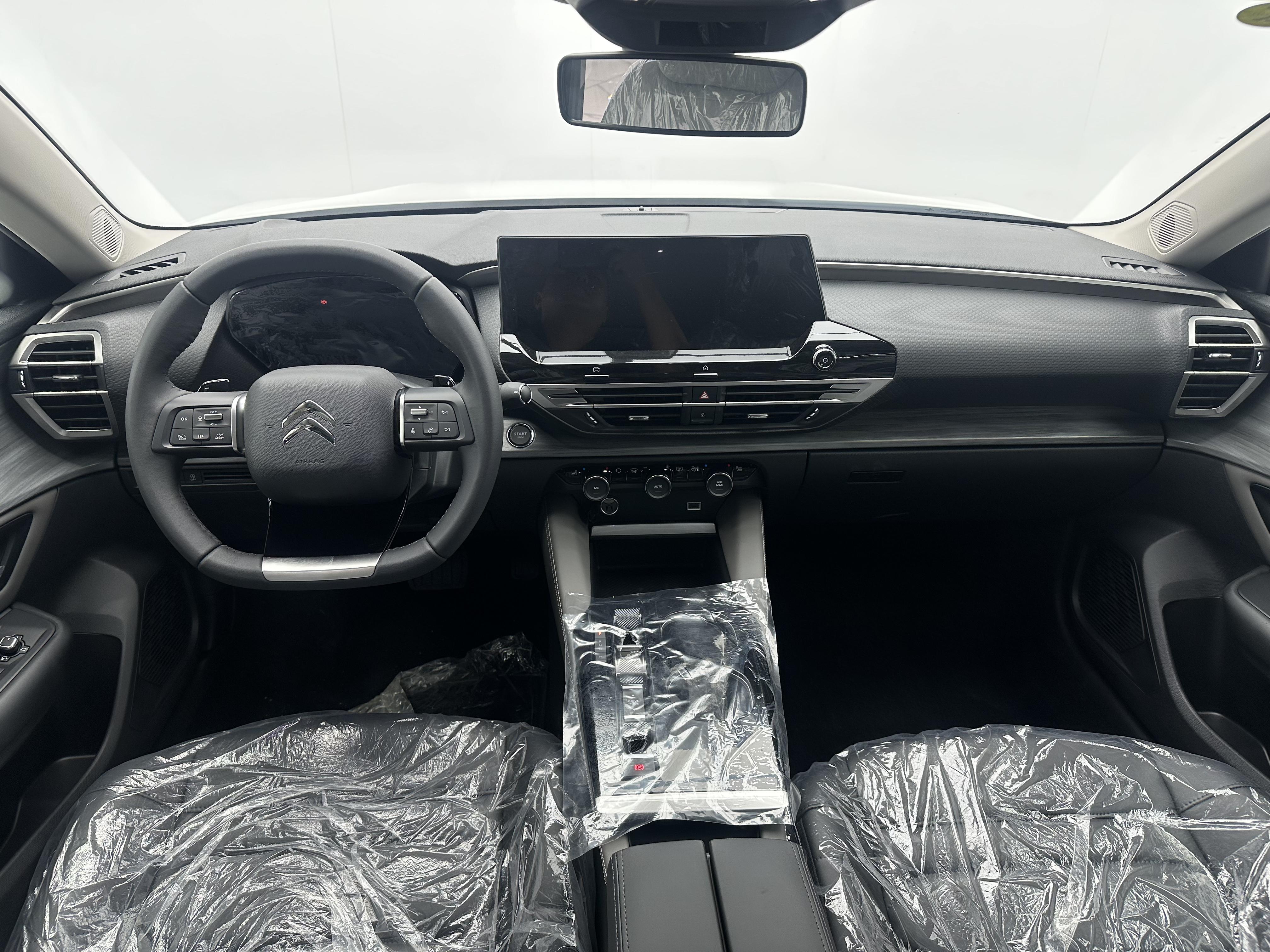 Citroen C5 X 2026 thumb 11