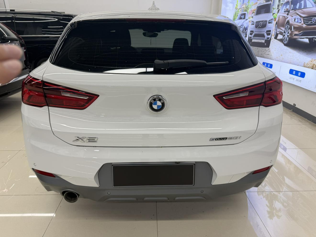 BMW X2 2019 thumb 3
