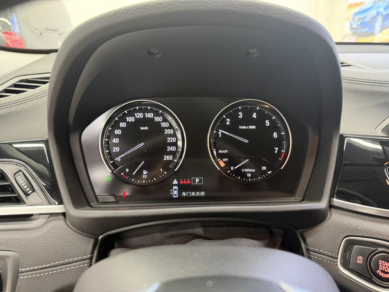 BMW X2 2019 thumb 9