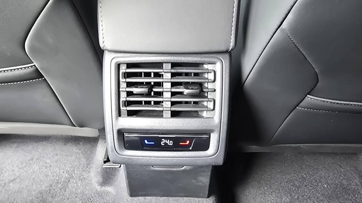 Volkswagen Golf Sportsvan 2021 thumb 10