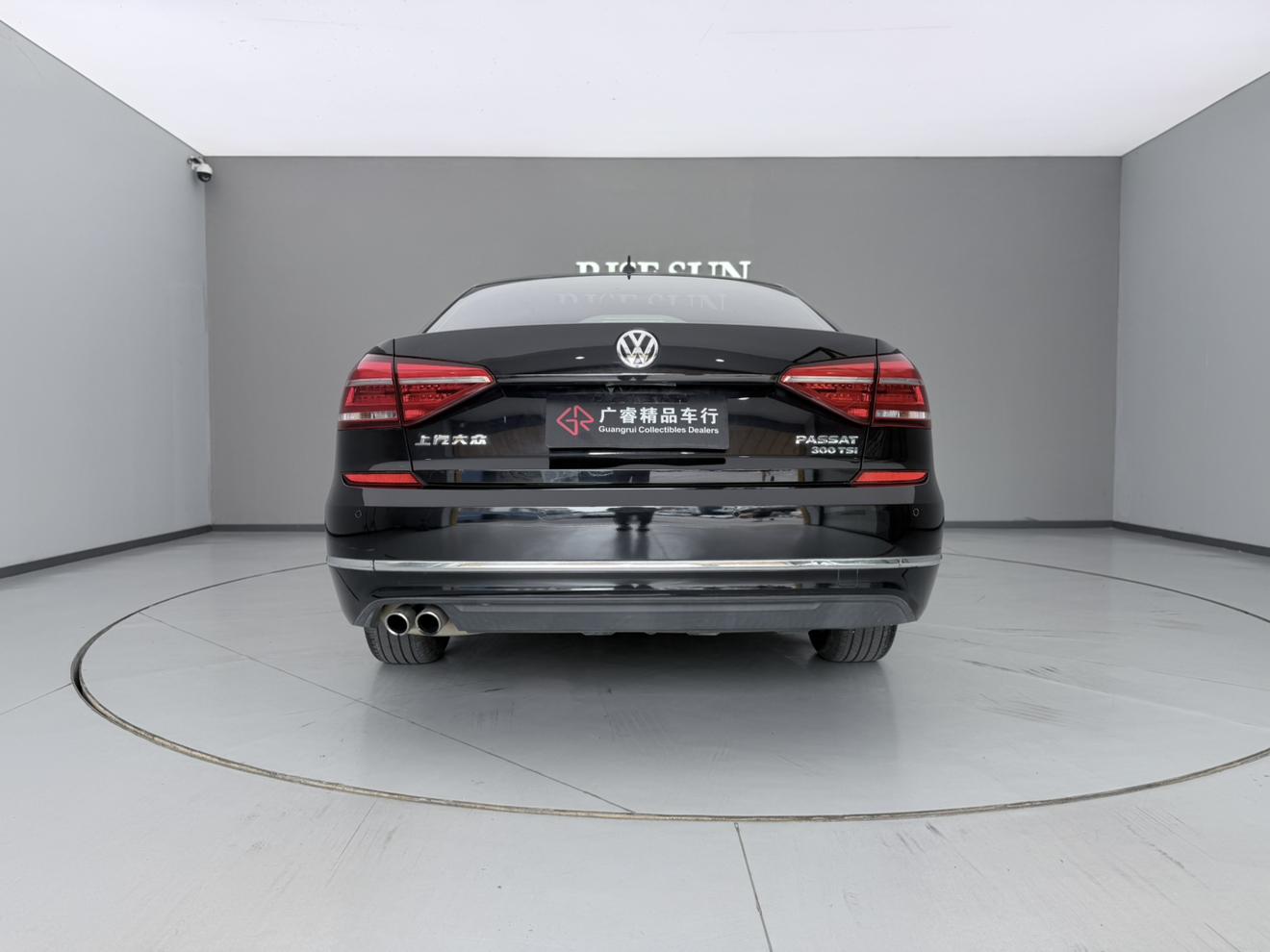 Volkswagen Passat (North America and China) 2017 thumb 4
