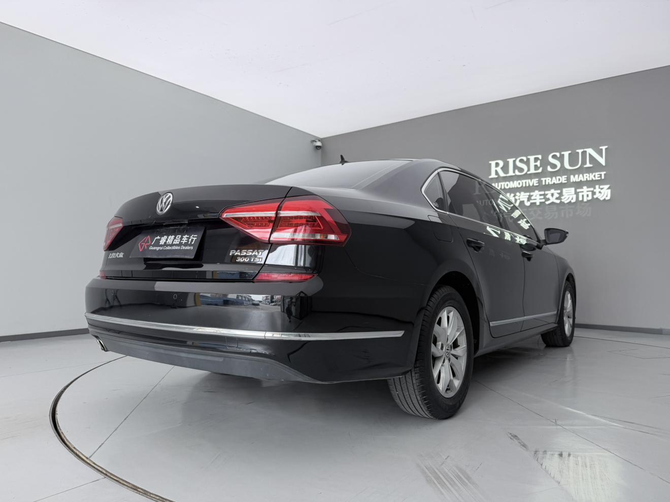 Volkswagen Passat (North America and China) 2017 thumb 5