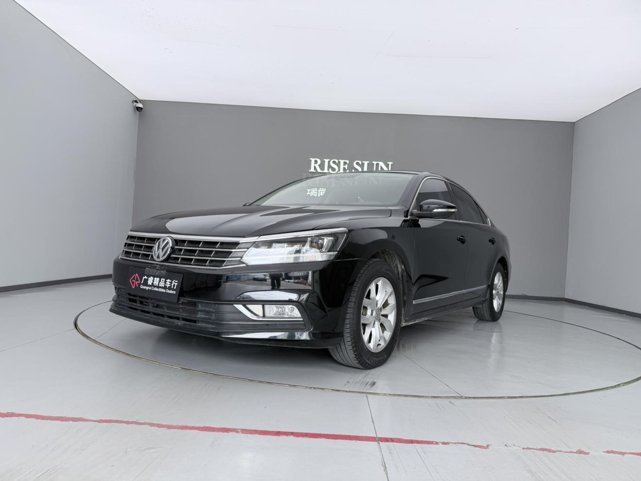 Volkswagen Passat (North America and China) 2017 thumb 6