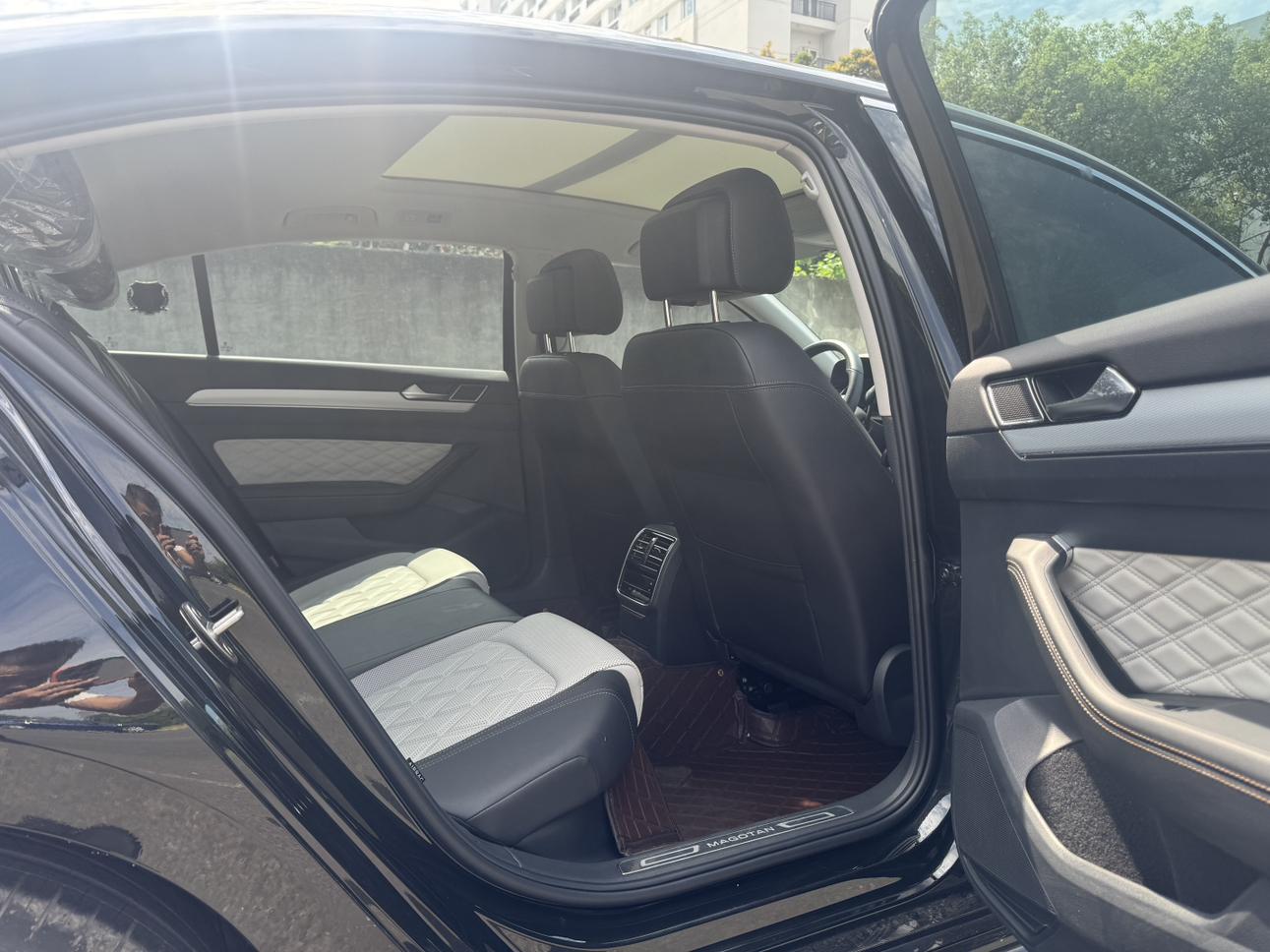 Volkswagen Magotan 2025 thumb 9