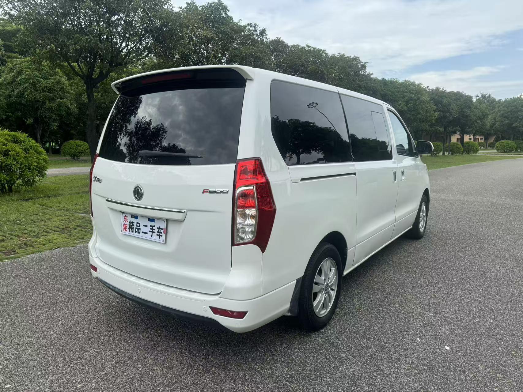 Dongfeng Fengxing F600 2016 thumb 5
