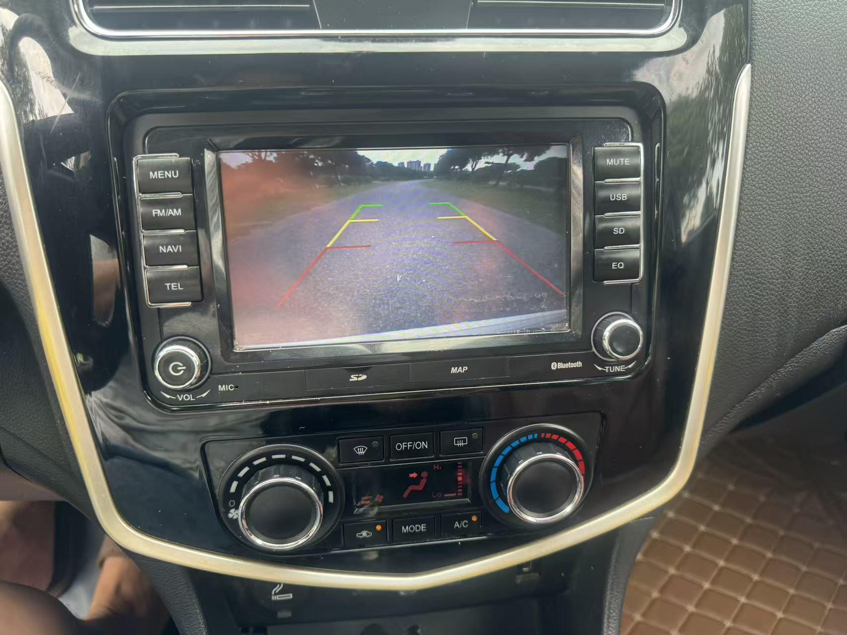 Dongfeng Fengxing F600 2016 thumb 10