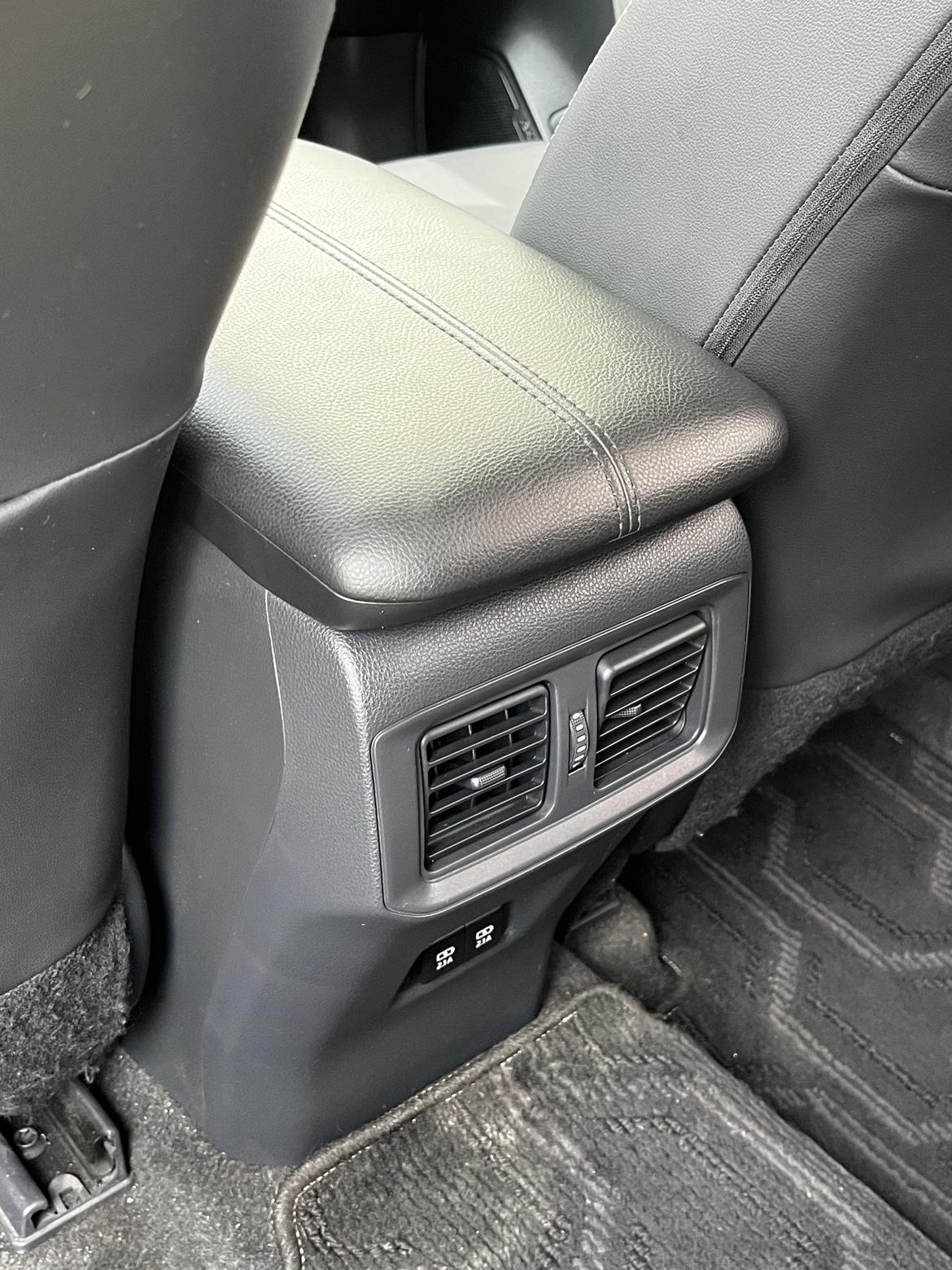 Toyota RAV4 2020 thumb 12