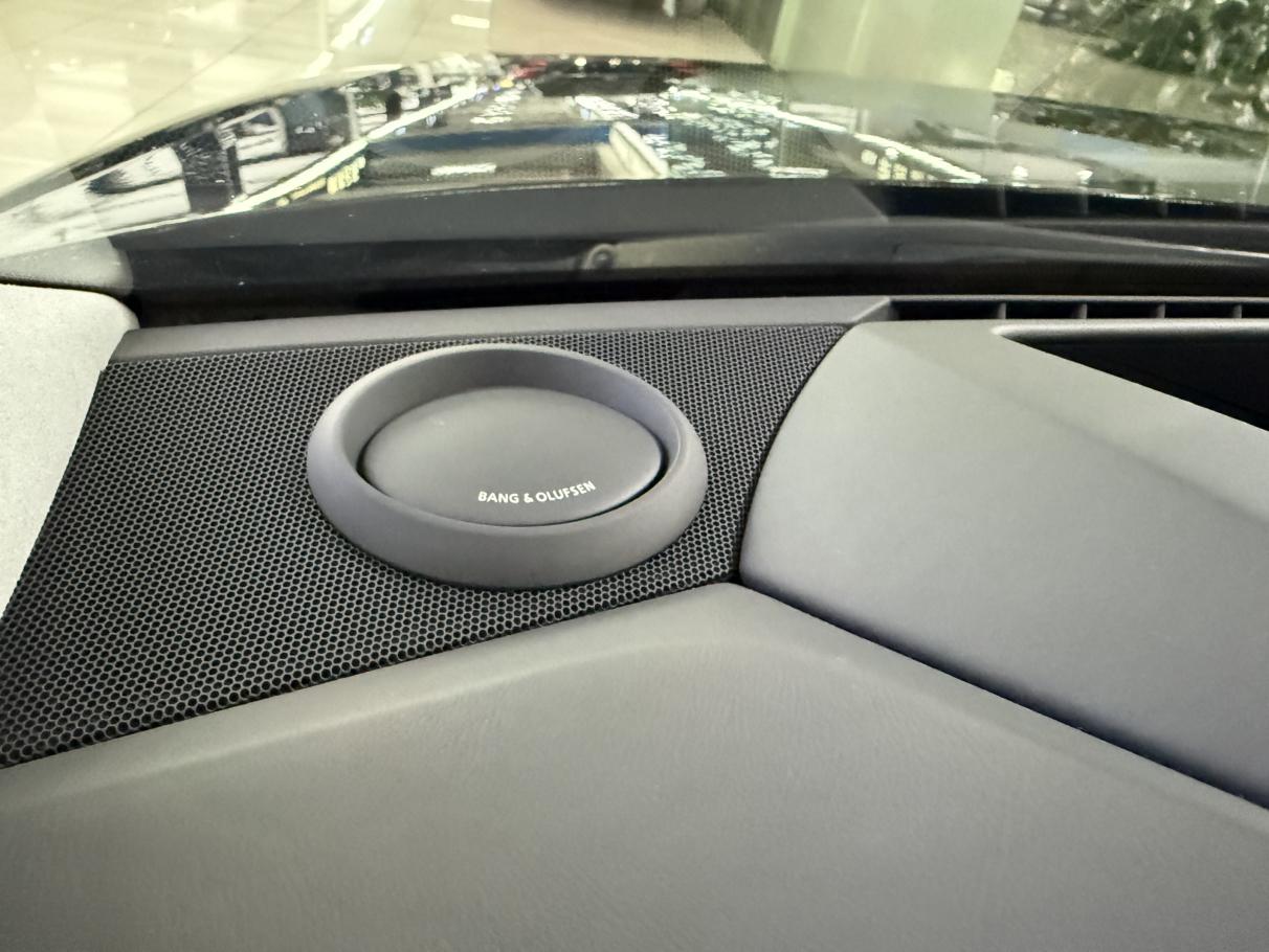 Audi S8 2021 thumb 5