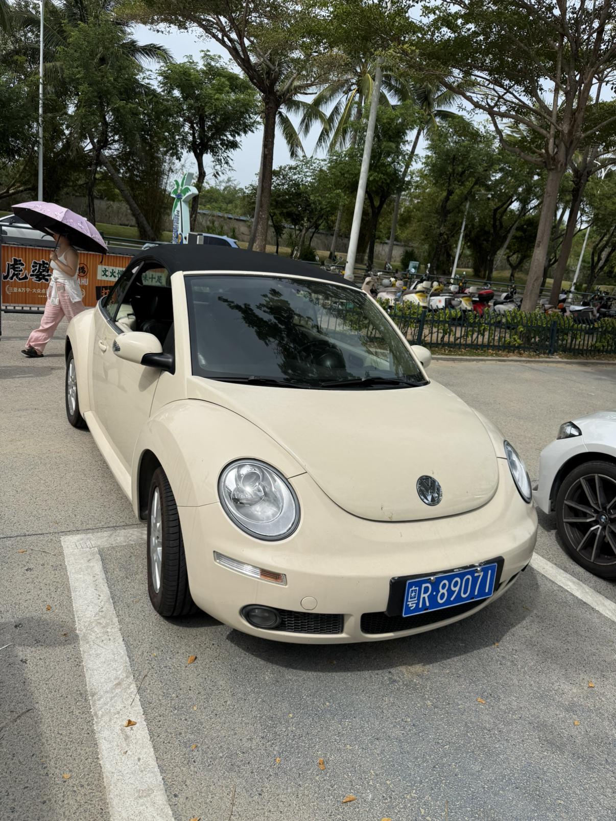 Volkswagen Beetle 2010 thumb 10