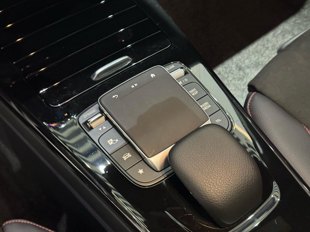 Mercedes-Benz A-Класс 2024 thumb 9