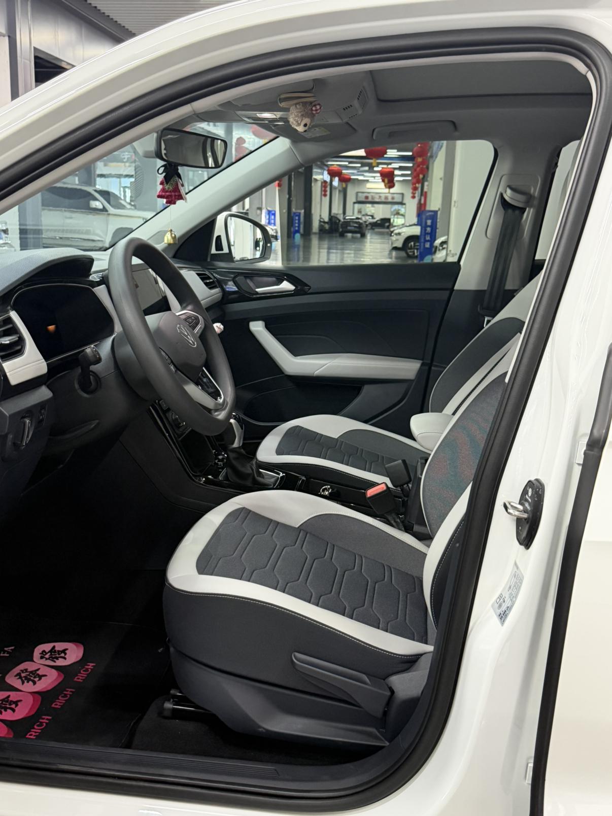 Volkswagen Tharu 2025 thumb 9