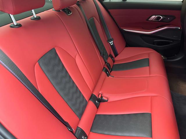 BMW M3 2023 thumb 8