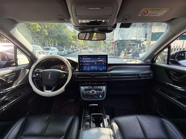 Lincoln Aviator 2022 thumb 4