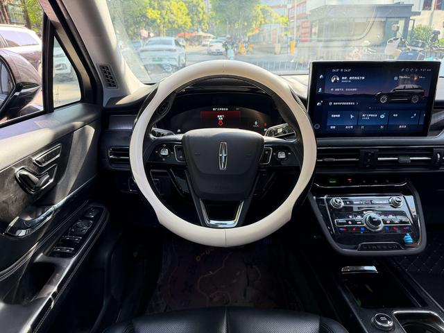 Lincoln Aviator 2022 thumb 6
