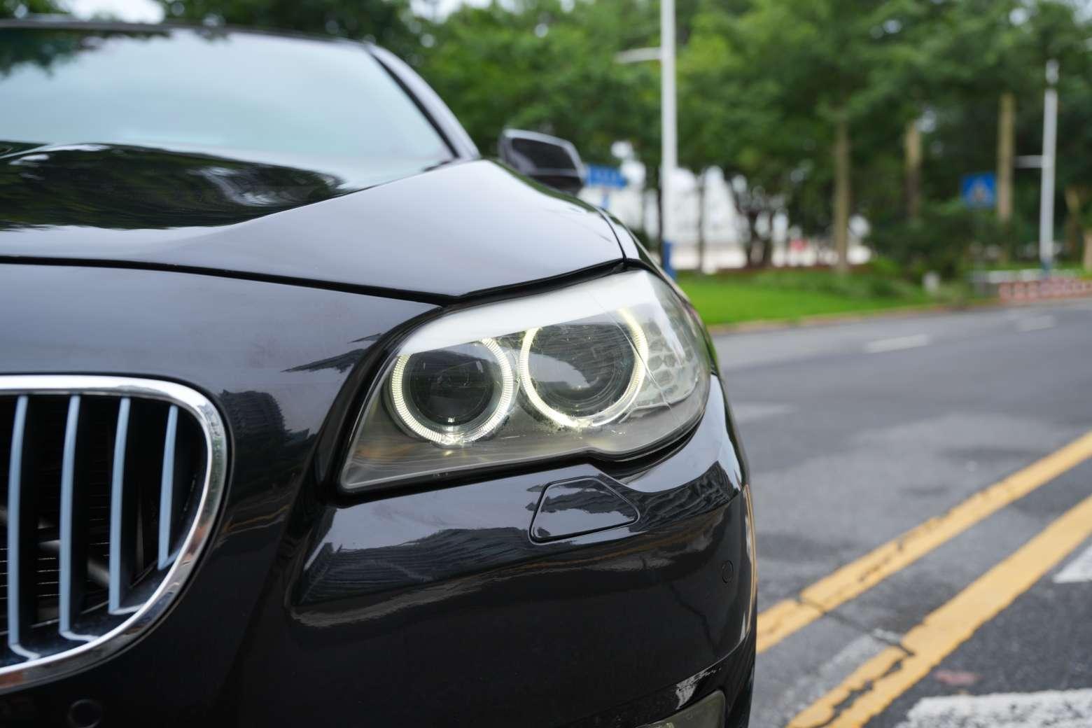 BMW 5 серии 2011 thumb 6