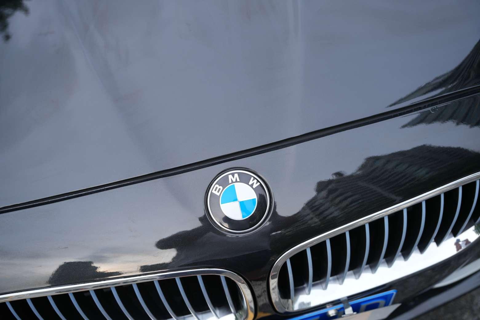 BMW 5 серии 2011 thumb 9