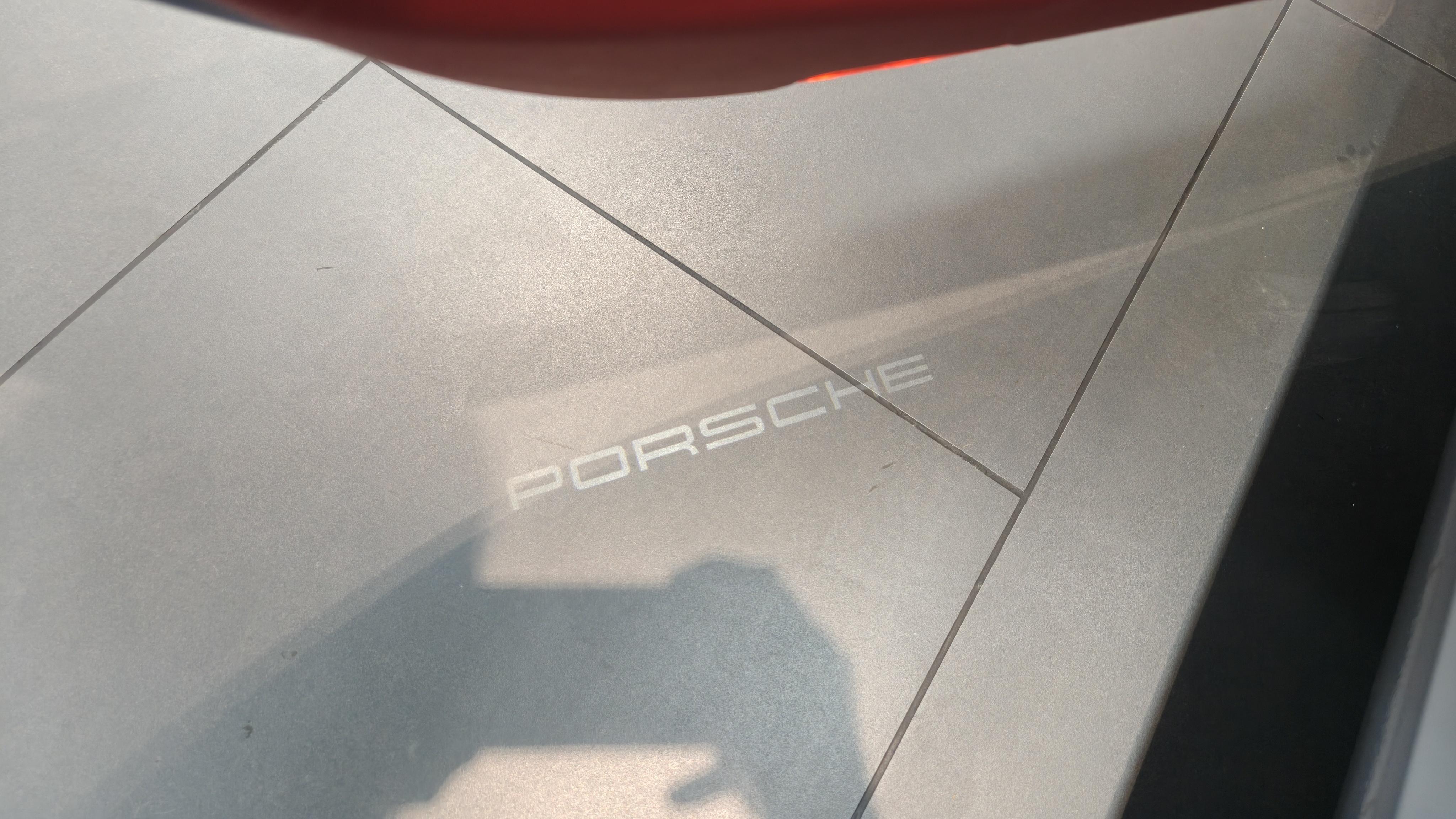 Porsche 911 2023 thumb 5