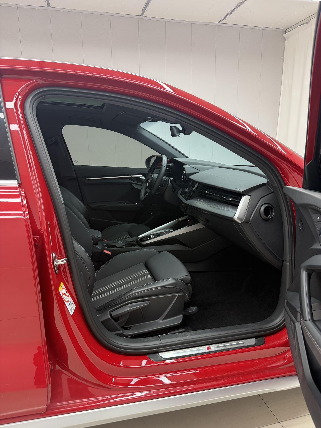 Audi A3 2023 thumb 9