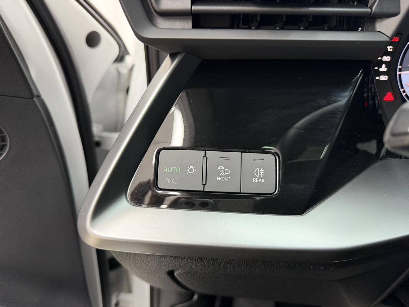 Audi A3 2023 thumb 12
