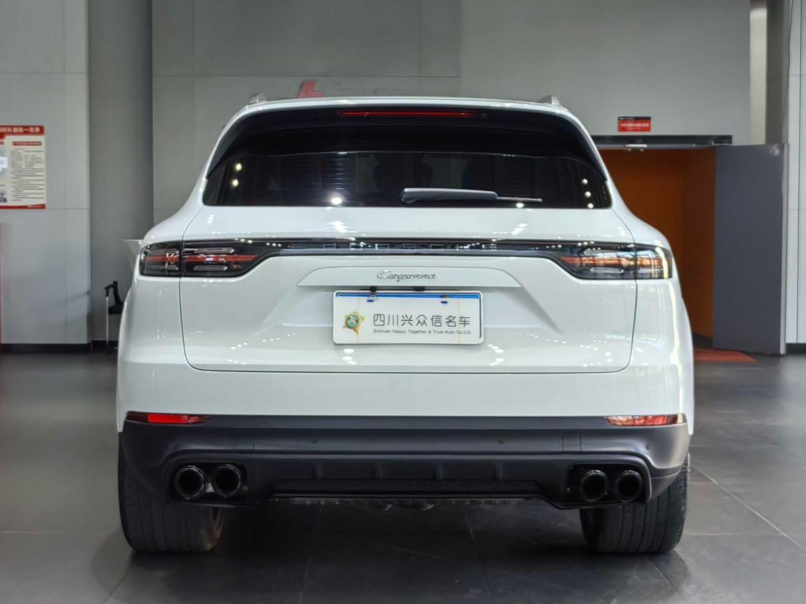 Porsche Cayenne 2021 thumb 2