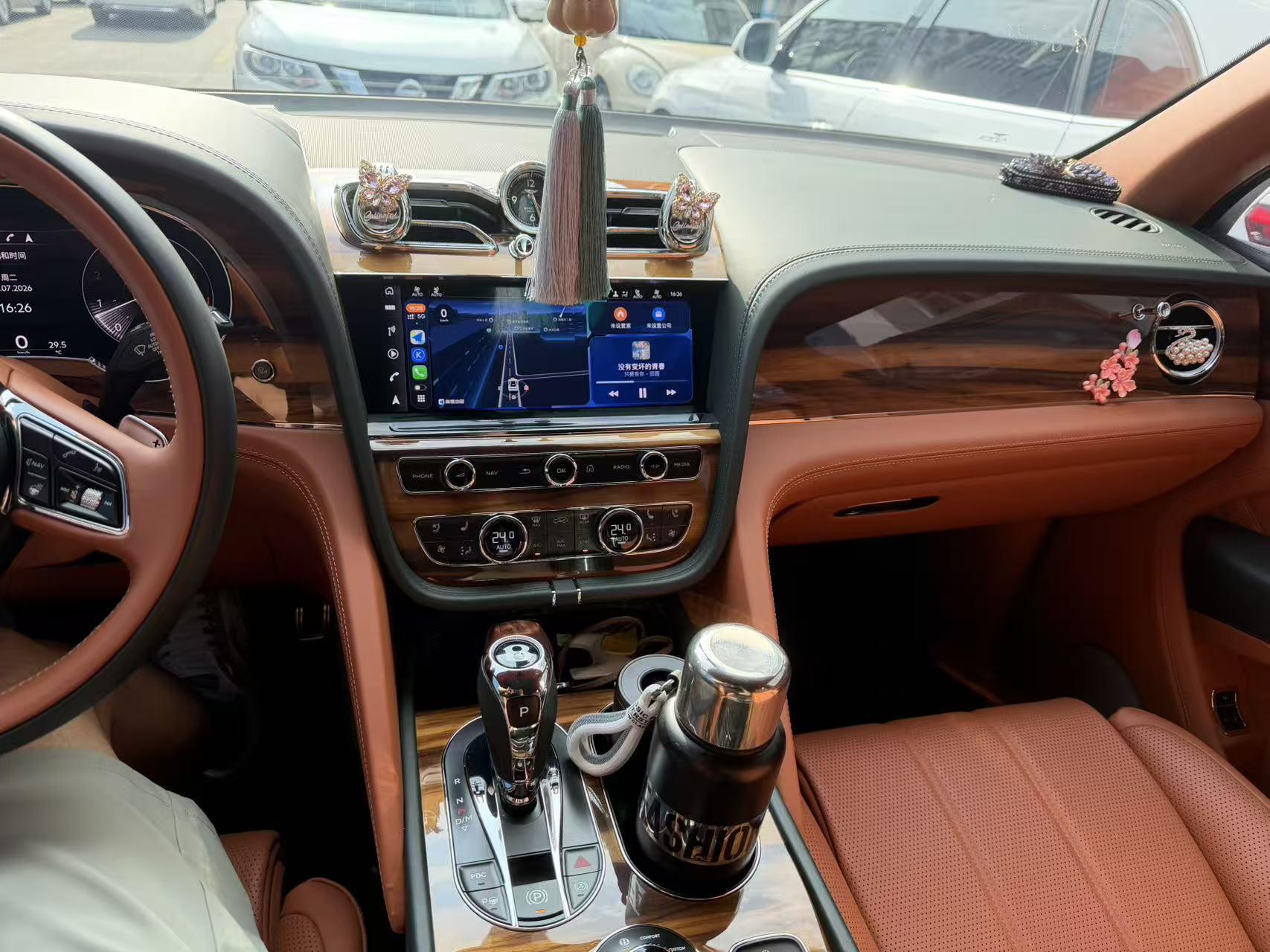 Bentley Tian Yue 2021 thumb 6