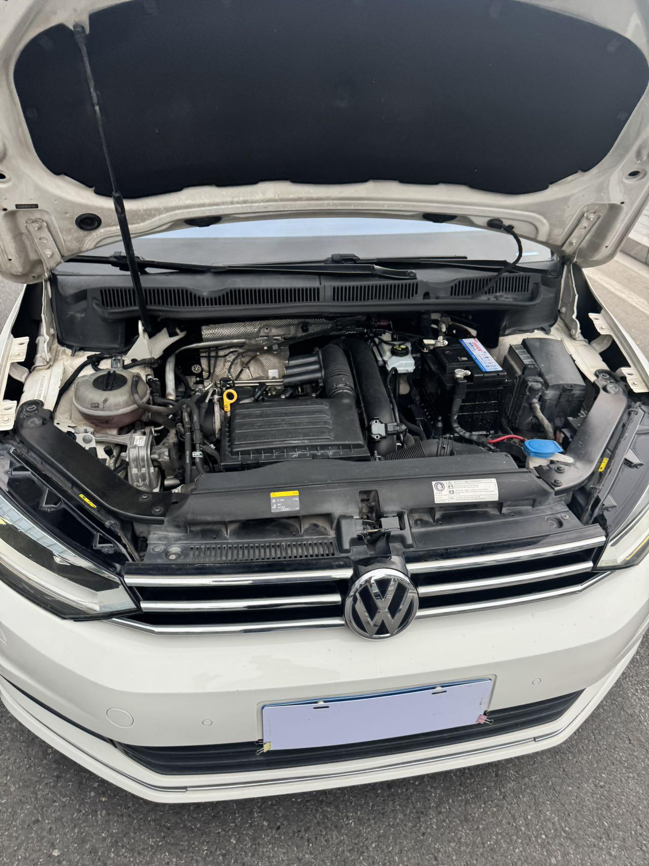 Volkswagen Touran 2018 thumb 7