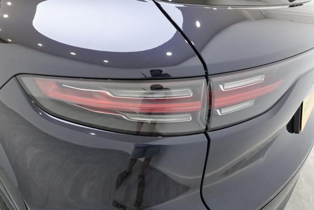 Porsche Cayenne 2021 thumb 11