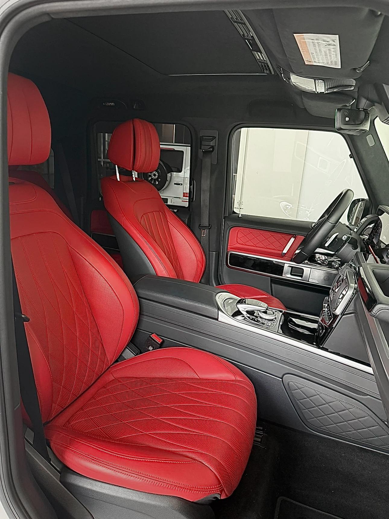 Mercedes-Benz G-Класс 2023 thumb 6