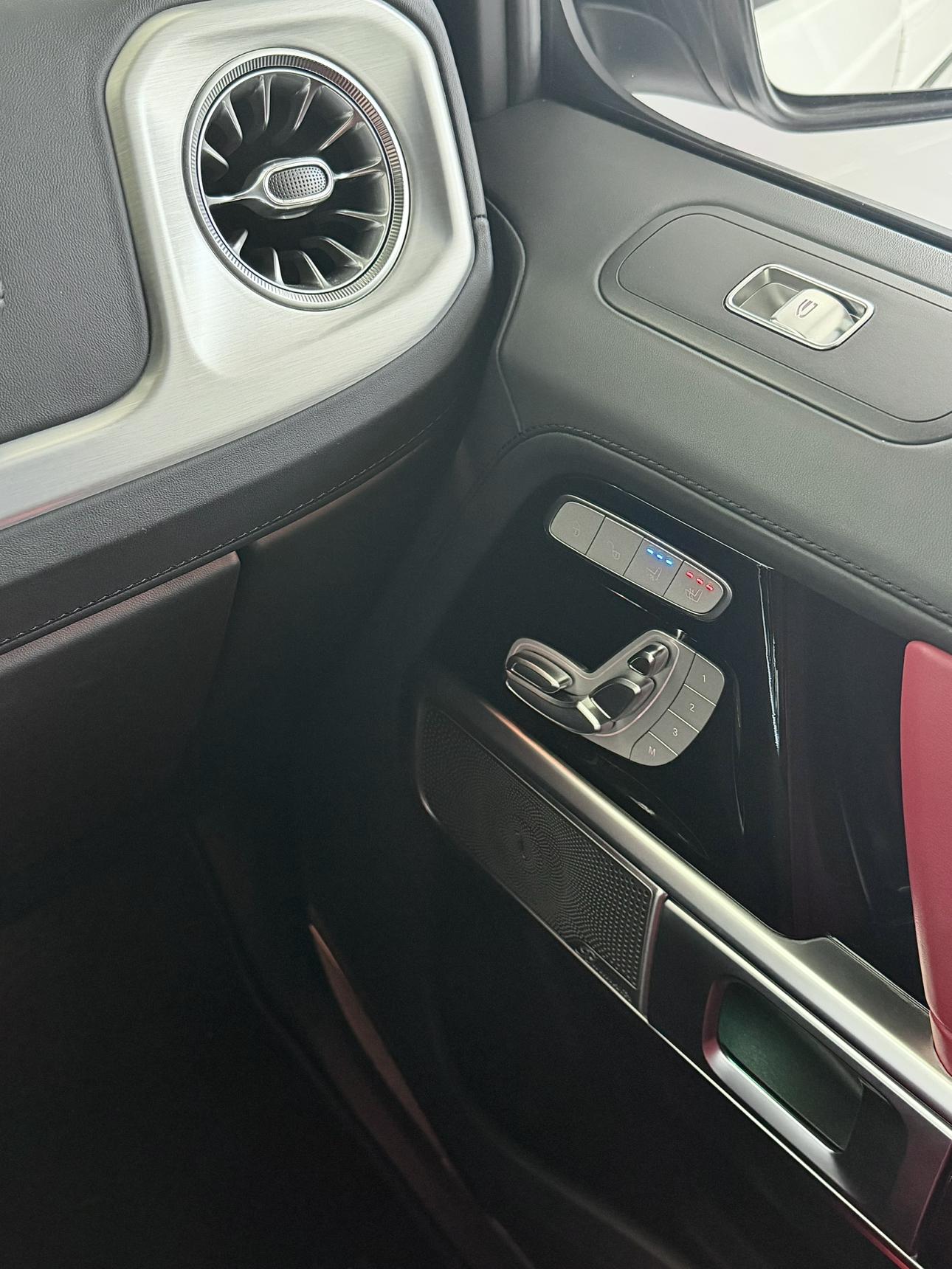 Mercedes-Benz G-Класс 2023 thumb 7