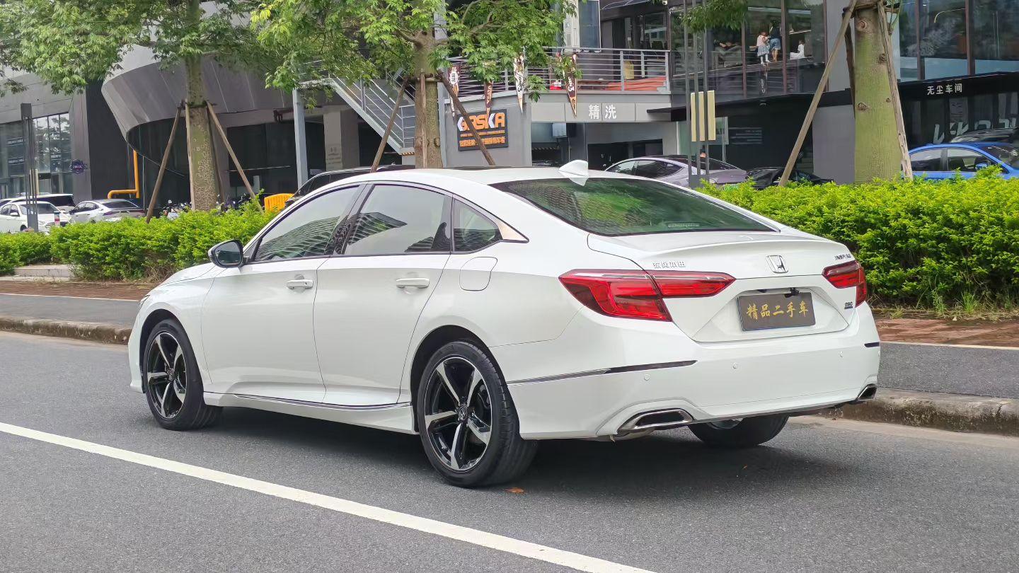 Honda Inspire 2019 thumb 2